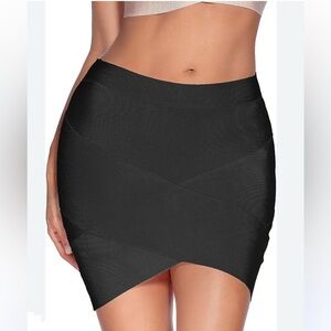 BRAND NEW W/O TAGS! BCBG MINI SKIRT SZ XS